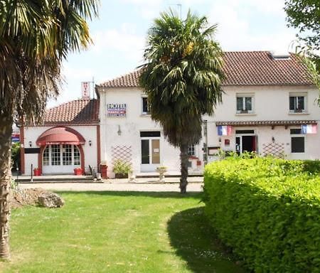 Hotel Auberge de Lamagistère Exterior foto